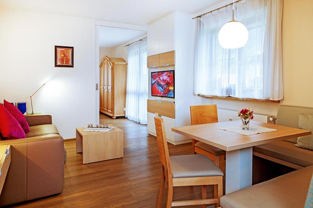 Ferienwohnung Sturm Reit im Winkl Bagian luar foto